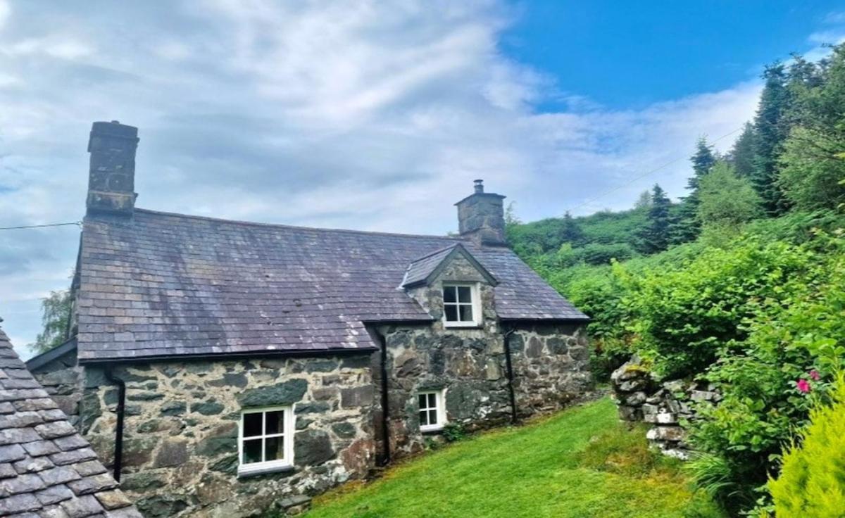 Tyn Y Simdde - Secluded Mountain Stay - Stunning Views Of Eryri Dolgellau Exterior photo