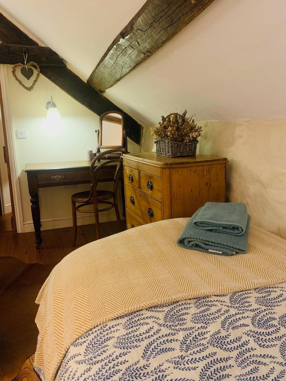 Tyn Y Simdde - Secluded Mountain Stay - Stunning Views Of Eryri Dolgellau Exterior photo