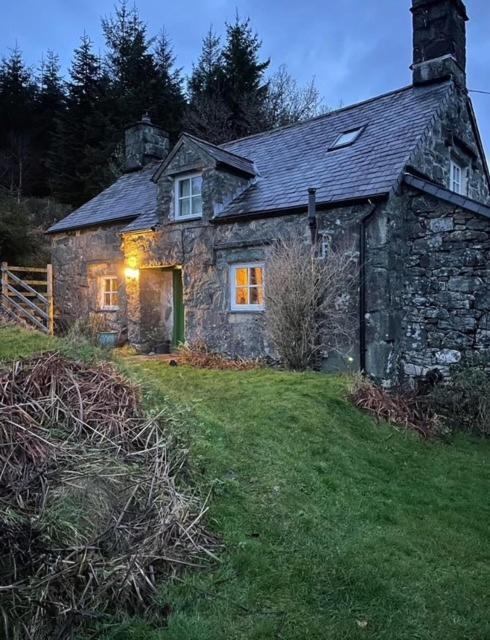 Tyn Y Simdde - Secluded Mountain Stay - Stunning Views Of Eryri Dolgellau Exterior photo